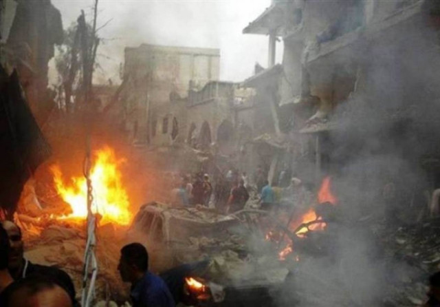 Δεκαπέντε νεκροί από βομβιστικές επιθέσεις