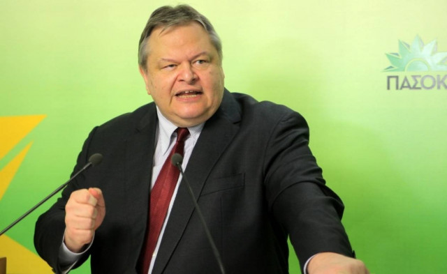 ΦΩΤΟ: Ο Βενιζέλος είναι η... «Μάρθα, το σκυλάκι που μιλά»!