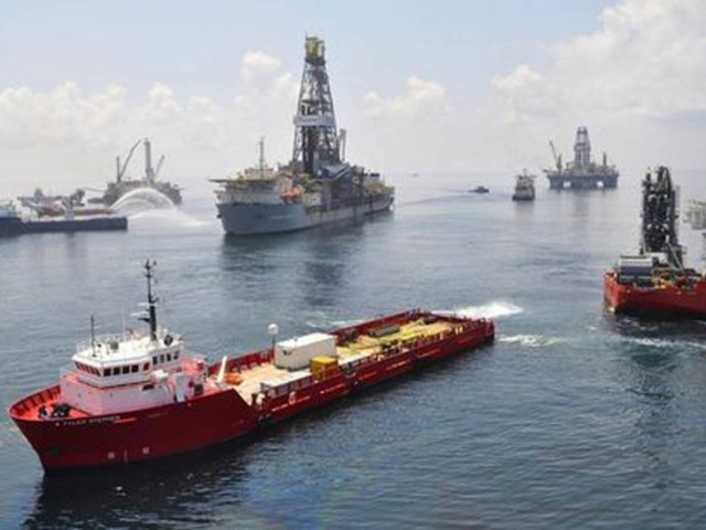 H κυβέρνηση κάνει «αβάντα» στους εφοπλιστές