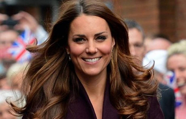 Η Δούκισσα Κέιτ Μίντλετον ψωνίζει φορέματα των 40 ευρώ!