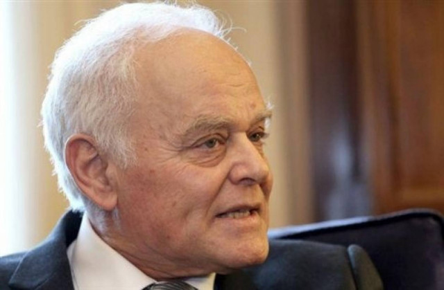 Σκάνδαλο: Υπουργείο ξοδεύει 900 ευρώ σε καφέ και τσάϊ!