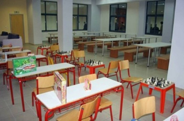 Δουλειά στη Κύπρο ζητούν χιλιάδες Έλληνες εκπαιδευτικοί