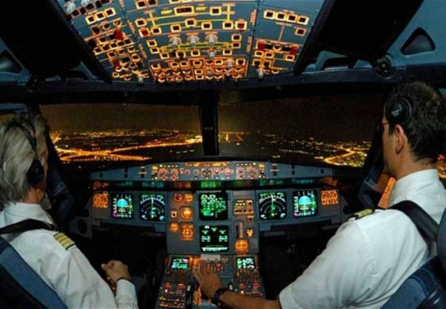 Απίστευτο: Πιλότος αποκοιμήθηκε κατά τη διάρκεια της πτήσης!