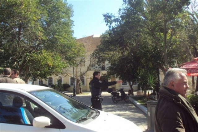 Πρέβεζα: Τηλεφώνημα για βόμβα στα Δικαστήρια