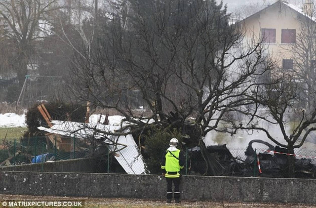 15χρονη γλύτωσε από θαύμα μετά από πτώση αεροπλάνου