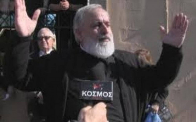 Ρόδος: Ο γνωστός στο νησί παπά-Χρήστος κάνει δωρεάν τραπέζι σε απόρους