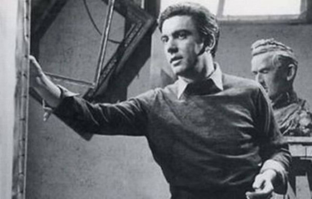 Οι 5 ηθοποιοί που διεκδικούν το χρυσό σταυρό του Δημήτρη Χορν