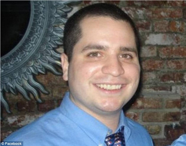 Ο αστυνομικός-κανίβαλος ήθελε να κάνει μπάρμπεκιου τη γυναίκα του