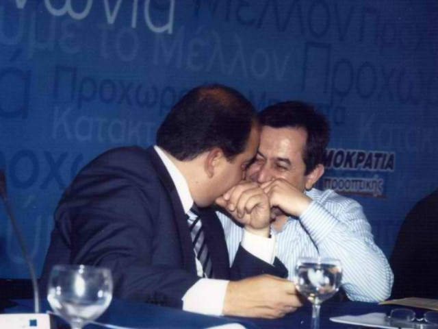 Καραμανλής - Νικολόπουλος, πριν λίγο στην Βουλή