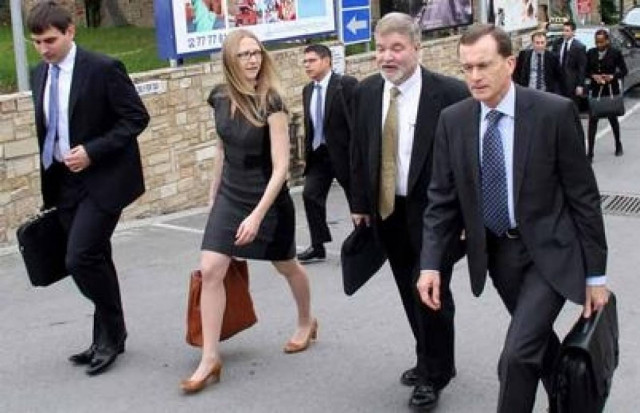 Με επιτελικό σχέδιο συναντά την Τρόϊκα ο Αναστασιάδης