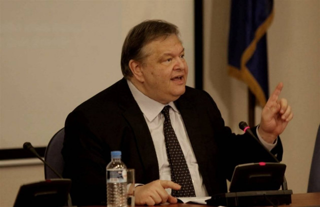 Βενιζέλος σε Τρόικα: Η κοινωνία δεν αντέχει νέα μέτρα