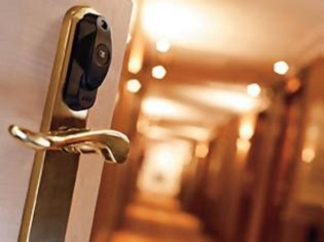 Στο ναδίρ οι ξενοδοχειακές τιμές