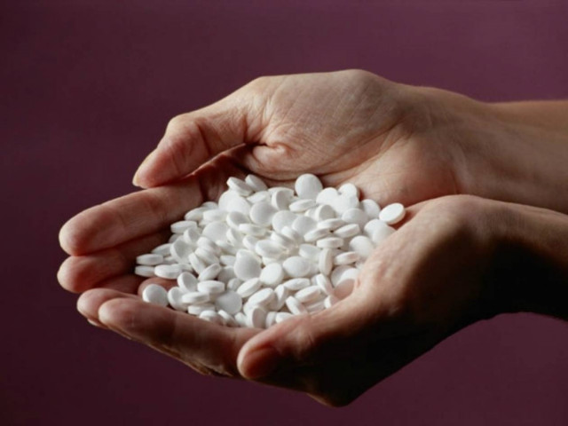 «Αφήνετε τους ασθενείς χωρίς φάρμακα απαραίτητα για τη ζωή τους»!