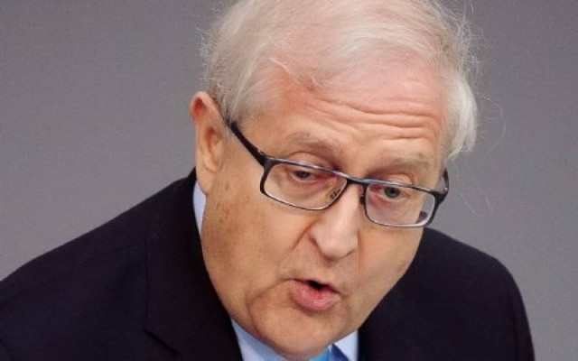 Για έξοδο της Ιταλίας από την Ε.Ε. κάνει λόγο ο Μπρούντερλε