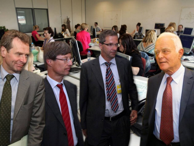 «Χάσμα» κυβέρνησης – τρόικας για τις απολύσεις στο Δημόσιο