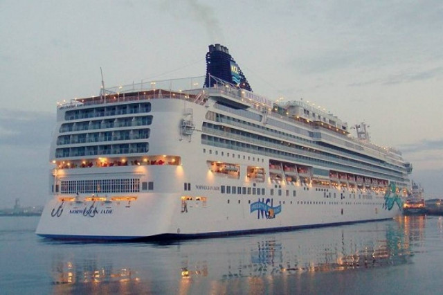 Τραυματίστηκε από κάβο και έπεσε στη θάλασσα