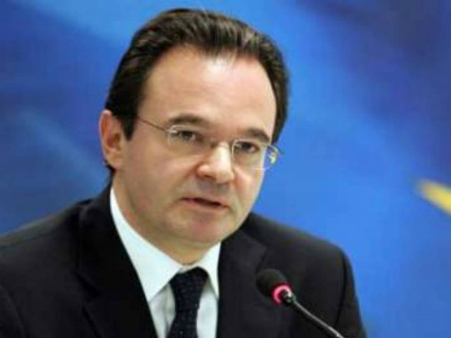 Οι τράπεζες προστατεύουν τον Παπακωνσταντίνου