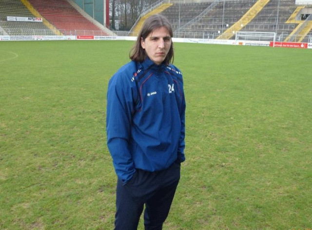 Μετανάστης στη Γερμανία για να σώσει το παιδί του!