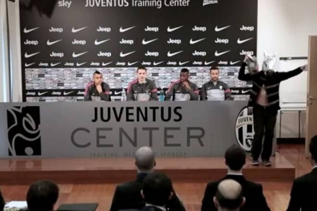 Το... τρελό Harlem Shake της Γιουβέντους