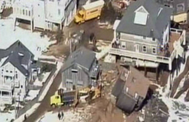 Παρασύρθηκαν σπίτια από τις νεροποντές!(pics)