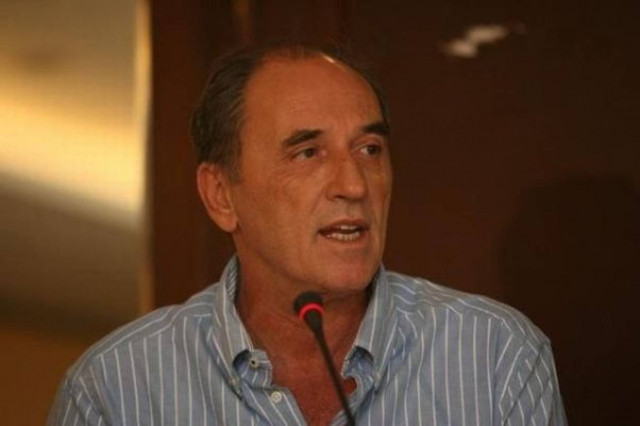 Σταθάκης: Φορολογούν 50% την εργασία και 15% τις επιχειρήσεις