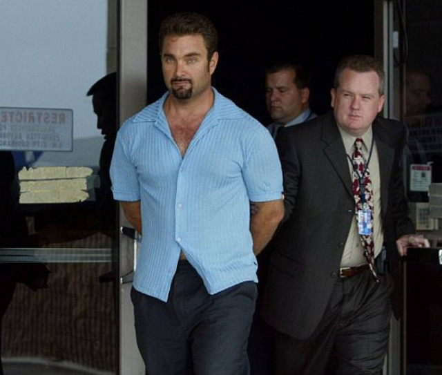 Πάμπλουτος κληρονόμος στη φυλακή για βιασμούς