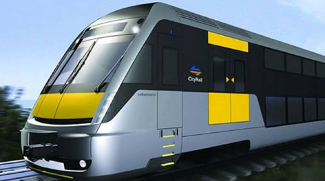 Βίντεο-ΣΟΚ: Ανήλικος κρεμάστηκε από το παράθυρο τρένου!