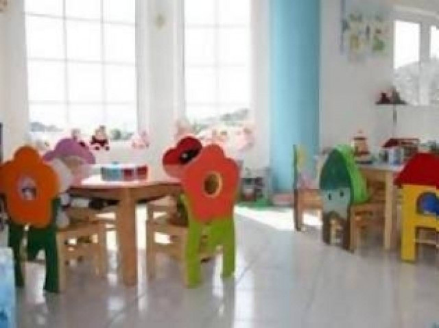 Τετράωρη στάση εργασίας στους δημοτικούς παιδικούς σταθμούς