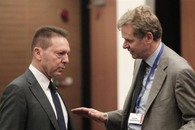 Στουρνάρας: Ορισμένα θέματα πιθανόν να κλείσουν σήμερα