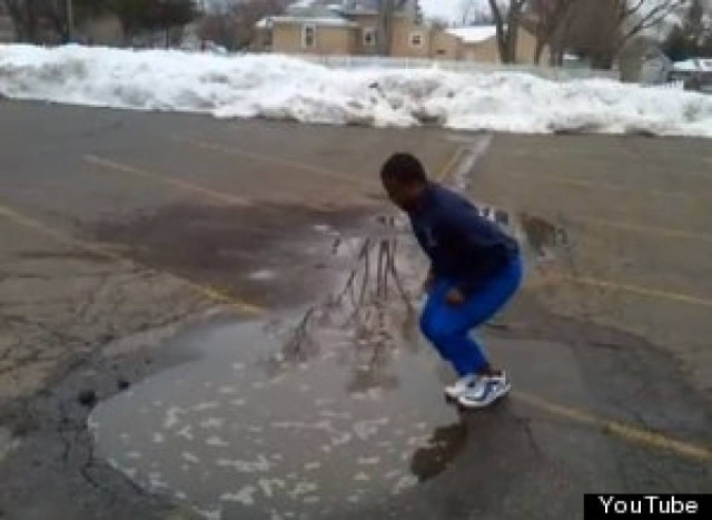 Κορυφαίο βίντεο: Μπορείτε να μαντέψετε τι θα συμβεί στη συνέχεια;