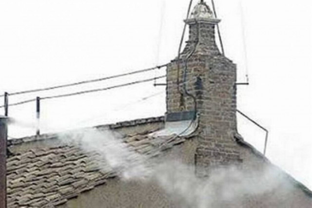 Ξεκαρδιστικά tweets Ελλήνων για την εκλογή του Πάπα