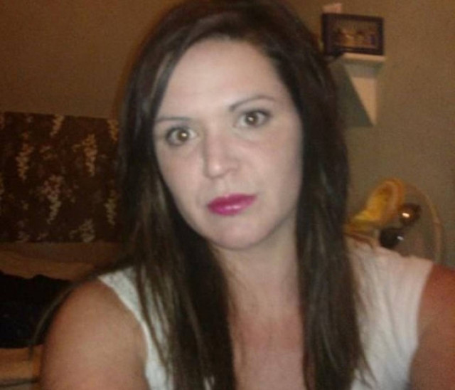 ΣΟΚ: Έκαναν στοματικό σεξ μέσα σε τράπεζα την ώρα αιχμής!