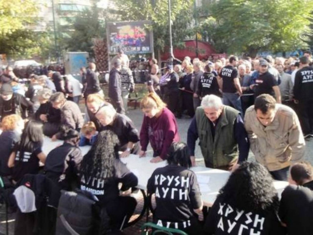 Καθαρά Δευτέρα: Η Χρυσή Αυγή κάνει κούλουμα... μόνο για Έλληνες