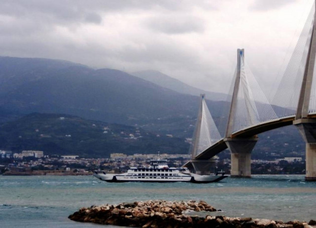 Κλειστές αρκετές πορθμειακές γραμμές λόγω της κακοκαιρίας