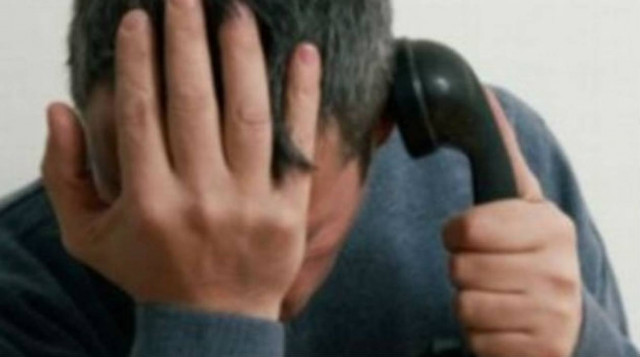 Γιατί μας εκνευρίζουν όσοι μιλούν στο τηλέφωνο;