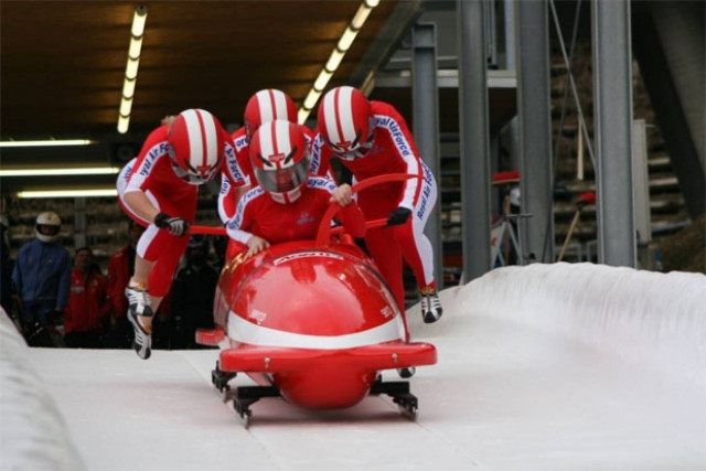 Βίντεο: Αυτά βλέπει ο χειριστής ενός μπόμπσλεϊ