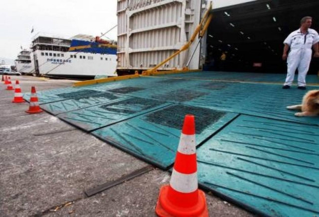 Πάτρα: Τον βρήκαν νεκρό στην καμπίνα του