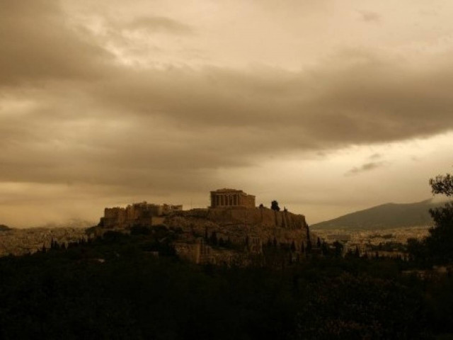 Άνοδος της θερμοκρασίας και σκόνη από την Αφρική