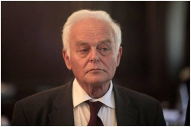 Διευκρινίσεις Μανιτάκη για τη διαδικασία μετακίνησης υπαλλήλων