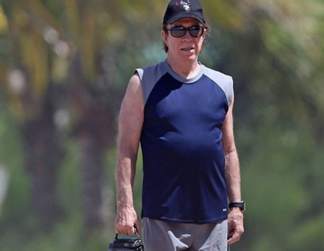 Μπορείτε να βρείτε ποιος είναι; Θα πάθετε σοκ! (pics)