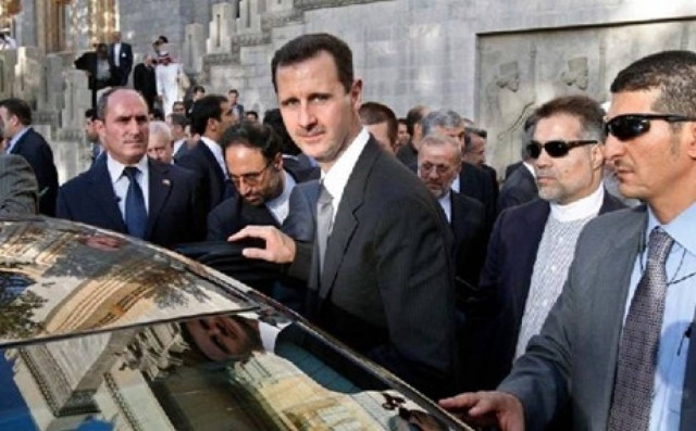 Συρία: Αιφνιδιαστική δημόσια εμφάνιση του Άσαντ