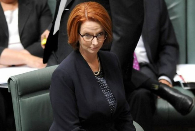 «Τρίζει» η καρέκλα της Τζούλια Γκίλαρντ