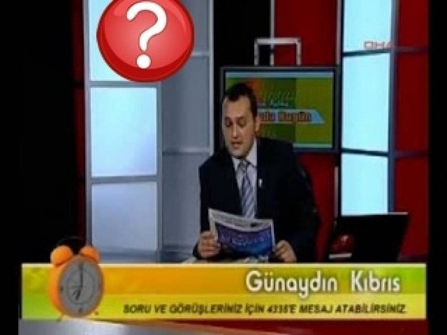 Βίντεο: Φίδι μέσα στο στούντιο! Πως αντέδρασε ο Τούρκος παρουσιαστής