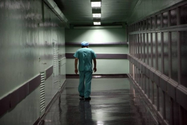 Καθυστερούν οι πληρωμές εφημεριών στα νοσοκομεία