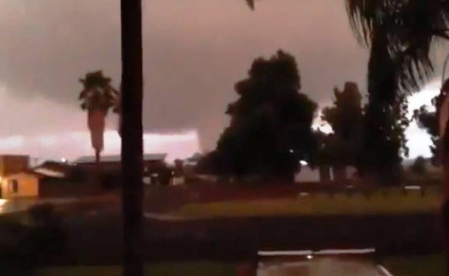 Αυστραλία: Ανεμοστρόβιλοι άφησαν πίσω τους τραυματίες και συντρίμμια