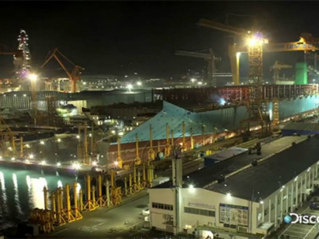 Η κατασκευή του μεγαλύτερου πλοίου στον κόσμο σε 76 δευτερόλεπτα