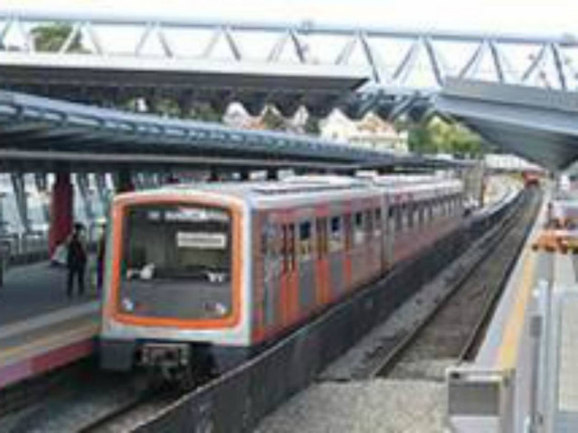 ΕΚΤΑΚΤΟ: Ύποπτη τσάντα στον ΗΣΑΠ της Νερατζιώτισσας