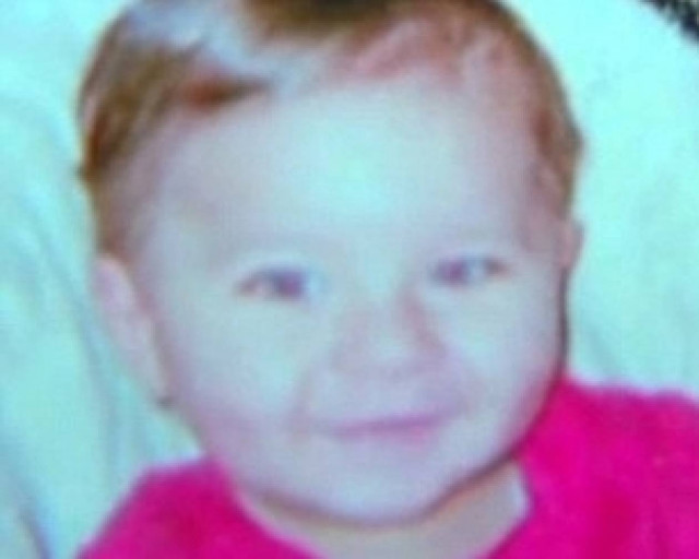 ΣΟΚ: Πυροβόλησαν το αγγελούδι της που κρατούσε στα χέρια της