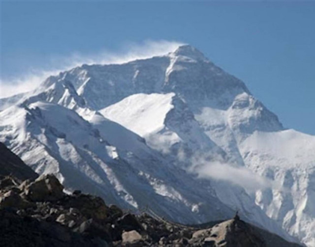 Ογδοντάχρονος θα επιχειρήσει να ανεβεί στο Έβερεστ