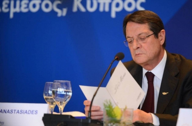 Ο Αναστασιάδης στις Βρυξέλλες για το «κούρεμα»